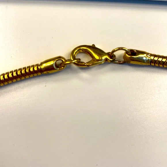 Gold Chain Necklace - Picture 2 of 2